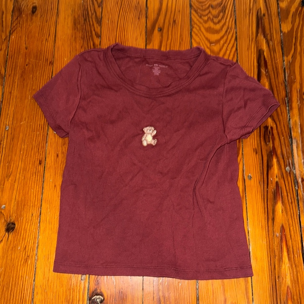 Brandy Melville tshirt
